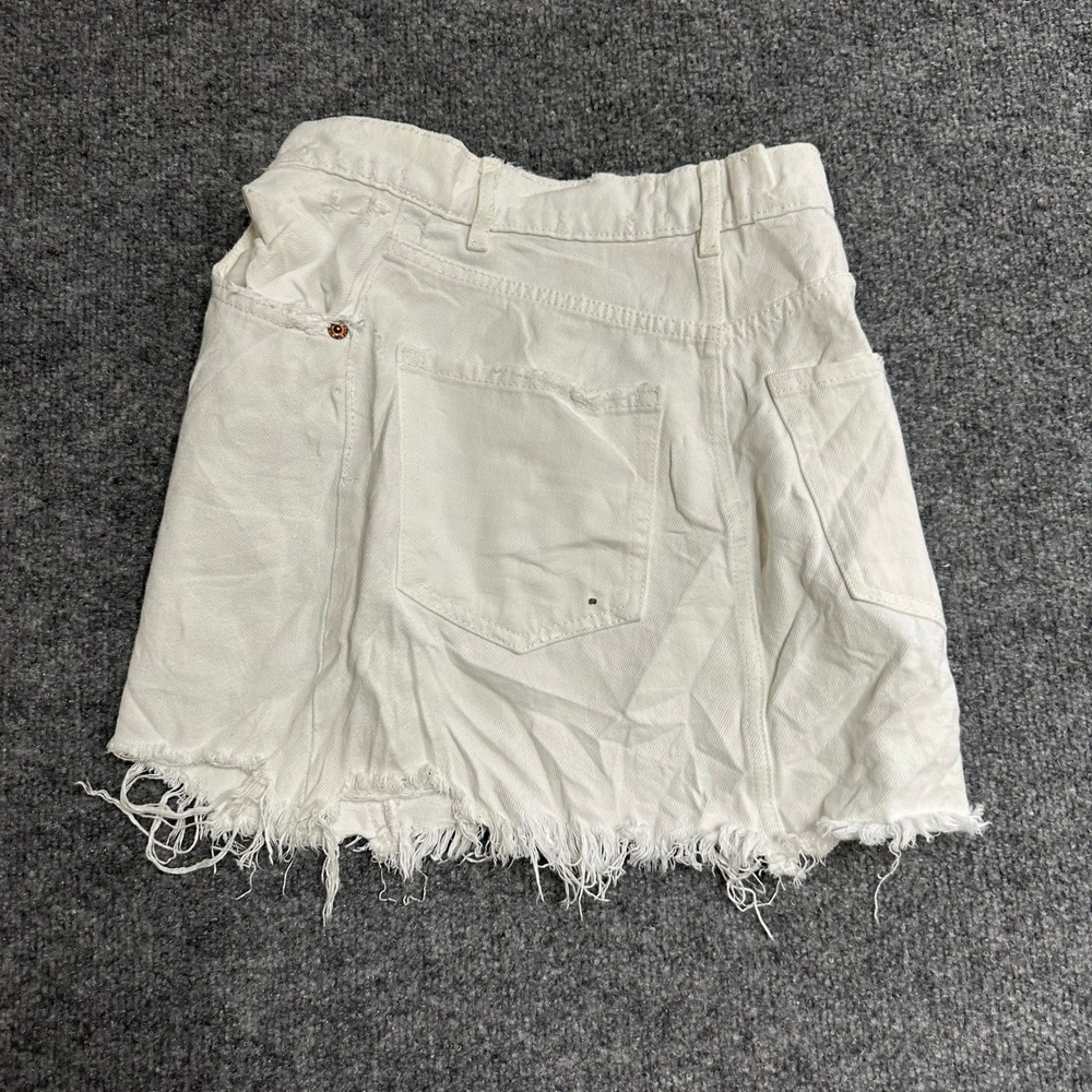 Zara Denim Skirt Womens Size XS White Organic Cotton Frayed Hem Mini Distressed - Picture 6 of 7